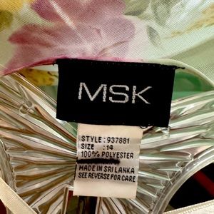 Beautiful elegant green size 14 chiffon dinner dress by MSK.